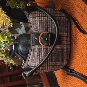 ROSETTI BRAND WOMENS BLACK AND GRAY "TAHOE" PLAID CROSSBODY PURSE